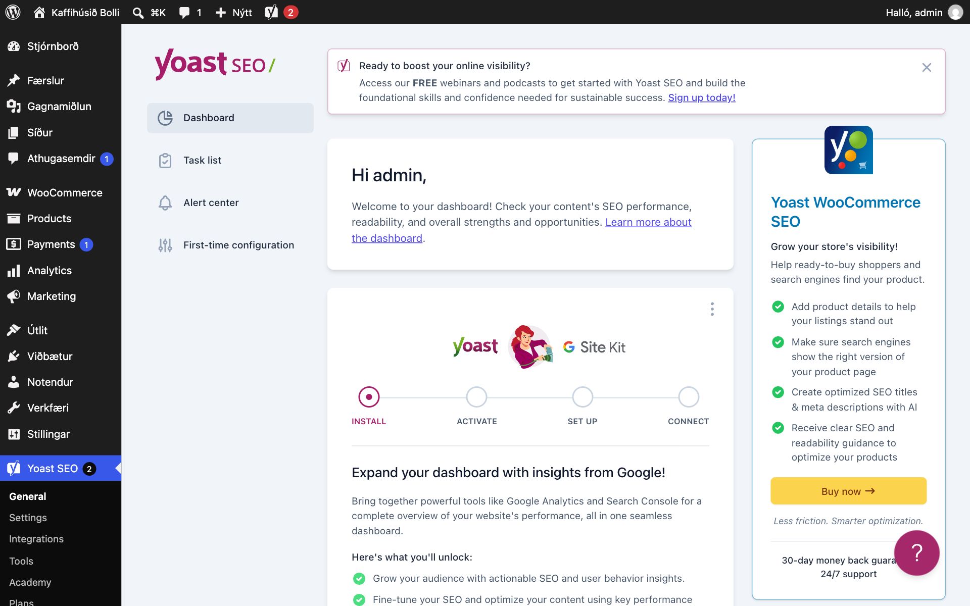 Stjórnborð Yoast SEO í WordPress. Vinstra megin eru Dashboard, Task list, Alert center og First-time configuration, og í miðjunni býður Yoast tengingu við Google Site Kit.